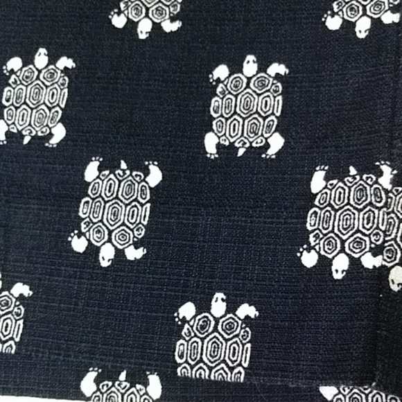 Loft Riviera Shorts - Picture 2 of 6